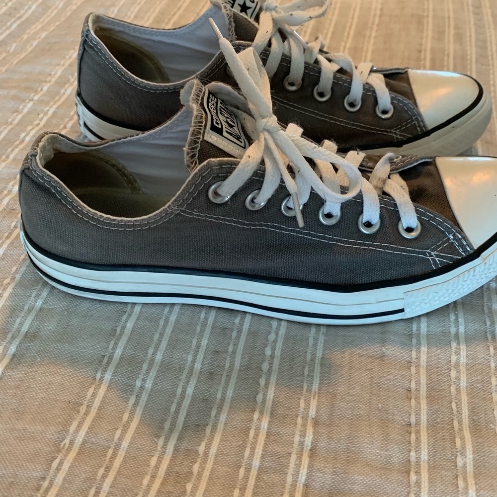 Grey converse - Picture 4 of 6